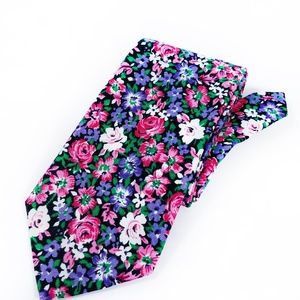 Unique Envoy Vintage Floral Pattern Classic